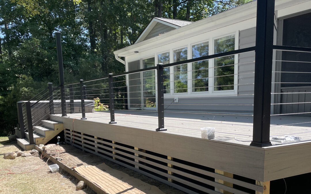 Deck with custom wire railing